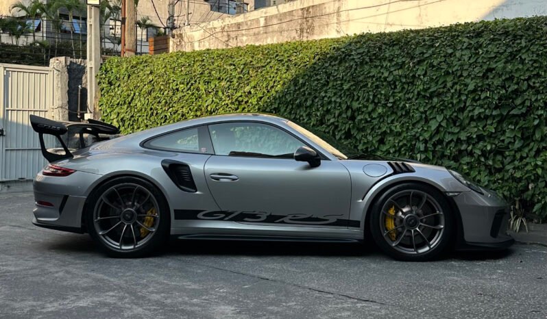 
								Porsche 911 GT3 RS 991.2 full									