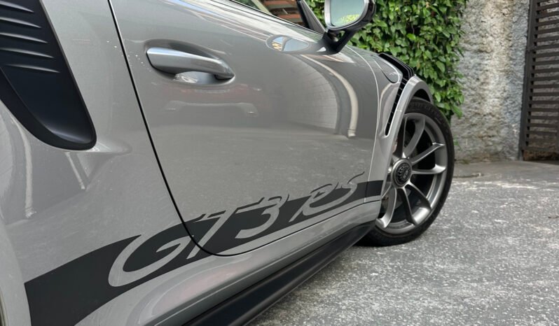 
								Porsche 911 GT3 RS 991.2 full									