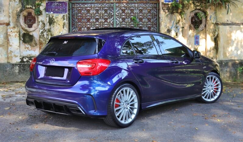 
								Mercedes A45 AMG full									
