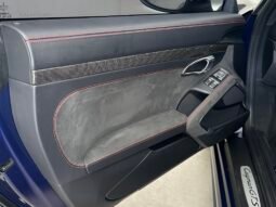 
										Porsche Cayman GTS full									