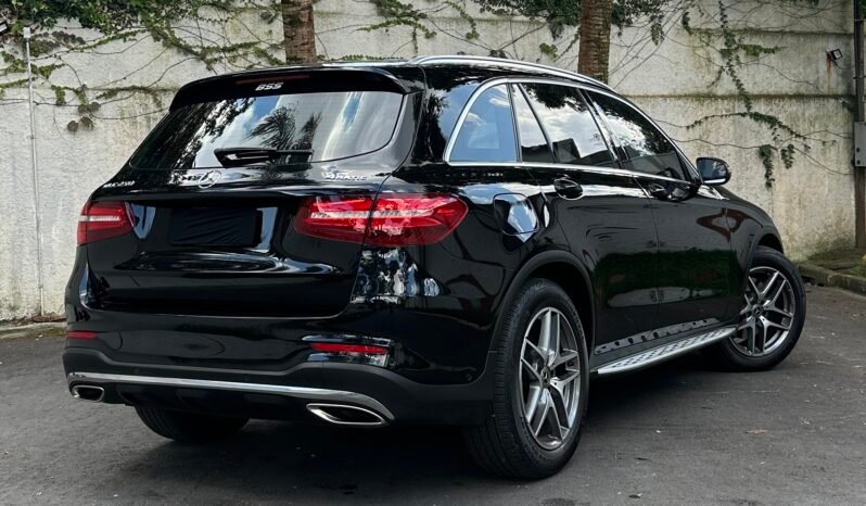 
								Mercedes-Benz GLC 250 Sport full									