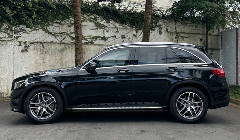 
								Mercedes-Benz GLC 250 Sport full									