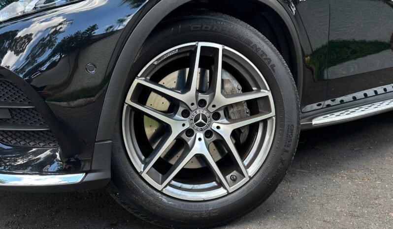 
								Mercedes-Benz GLC 250 Sport full									