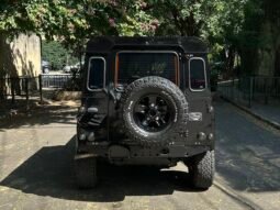 
										Land Rover Defender 90 full									