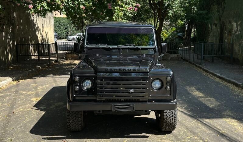 
								Land Rover Defender 90 full									