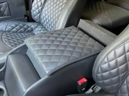 
										Land Rover Defender 90 full									