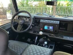 
										Land Rover Defender 90 full									