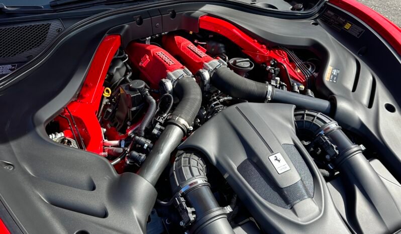 
								Ferrari Roma full									