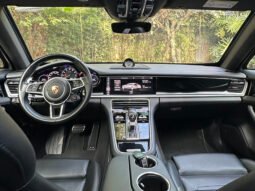 
										Porsche Panamera 4 E-Hybrid Sport Turismo full									