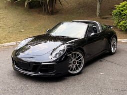 
										Porsche 911 Targa 4 GTS 991.2 full									