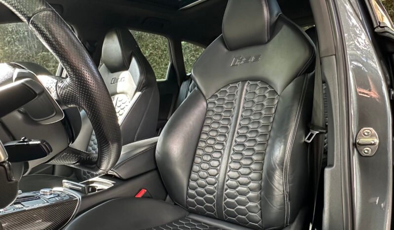 
								Audi RS6 Avant full									