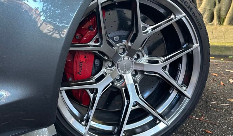 
								Audi RS6 Avant full									