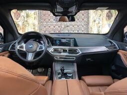 
										BMW X5 xDrive45e full									