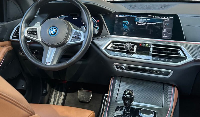 
								BMW X5 xDrive45e full									