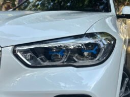 
										BMW X5 xDrive45e full									