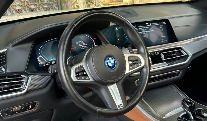 
								BMW X5 xDrive45e full									