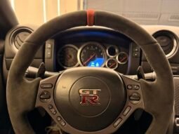 
										Nissan GTR Black Edition full									