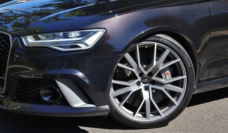 
								Audi RS6 Avant full									