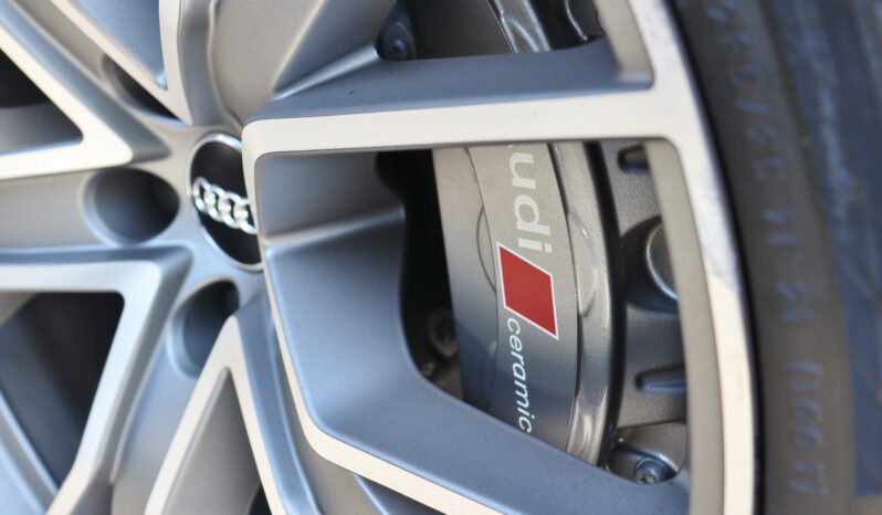 
								Audi RS6 Avant full									