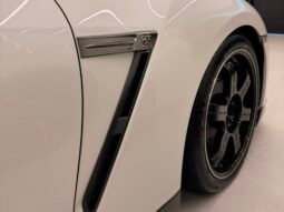 
										Nissan GTR Black Edition full									