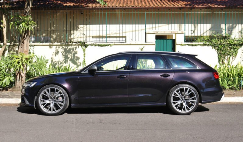 
								Audi RS6 Avant full									