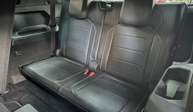
								Volkswagen Tiguan Allspace R-Line 350 TSI full									