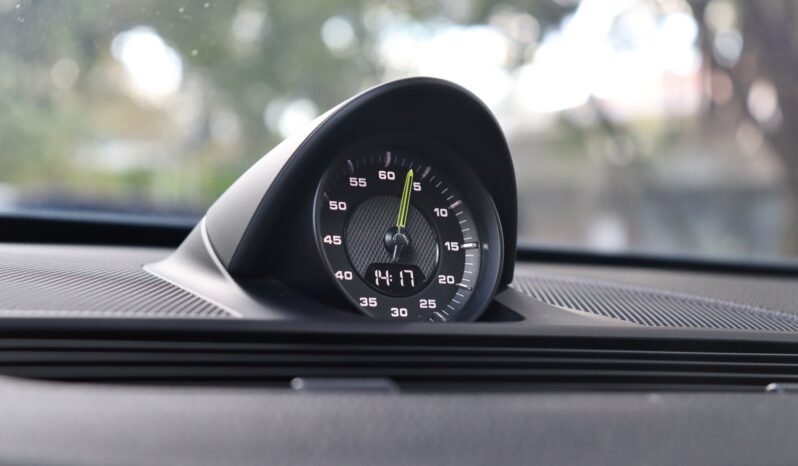 
								Porsche Panamera 4 E-Hybrid Sport Turismo full									