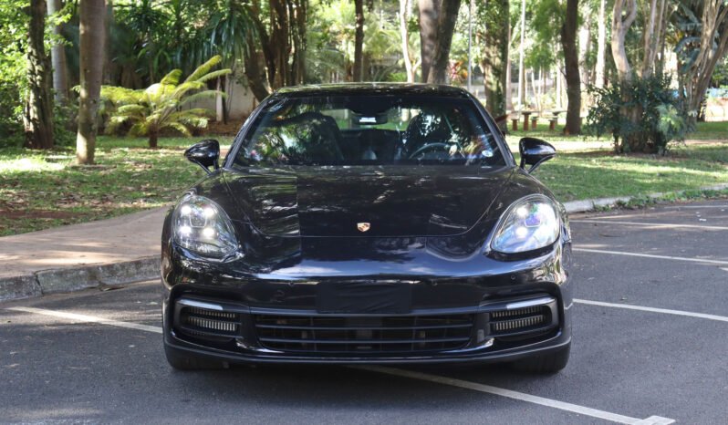 
								Porsche Panamera 4 E-Hybrid Sport Turismo full									