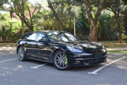 
										Porsche Panamera 4 E-Hybrid Sport Turismo full									