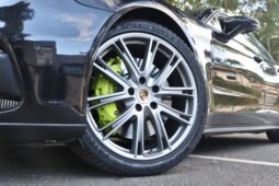 
										Porsche Panamera 4 E-Hybrid Sport Turismo full									
