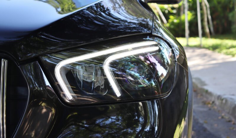 
								Mercedes-Benz GLE 400d 4Matic full									