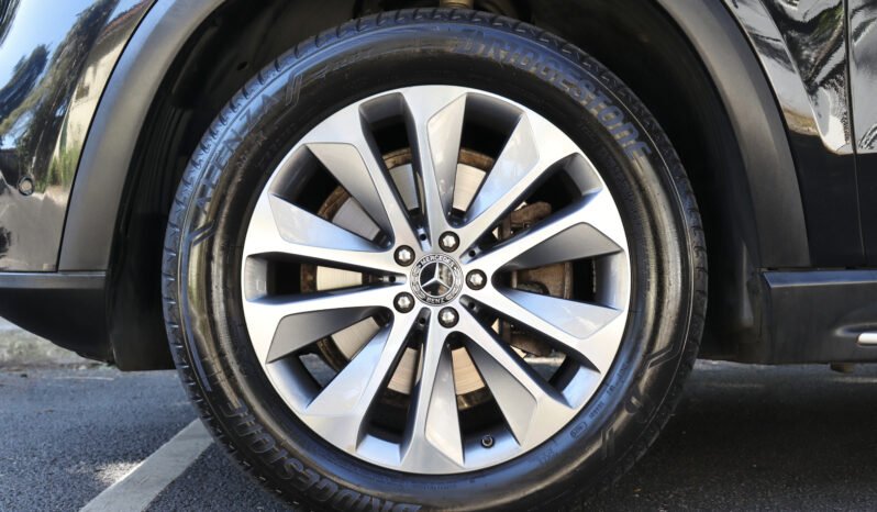 
								Mercedes-Benz GLE 400d 4Matic full									