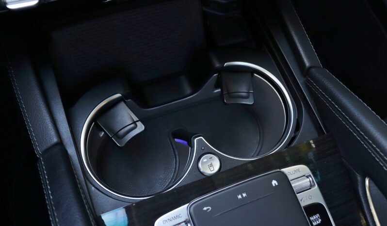 
								Mercedes-Benz GLE 400d 4Matic full									