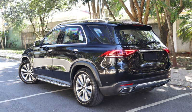 
								Mercedes-Benz GLE 400d 4Matic full									