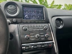 
										Nissan GTR Black Edition full									