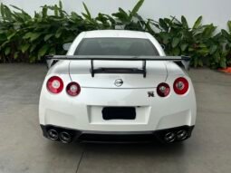 
										Nissan GTR Black Edition full									