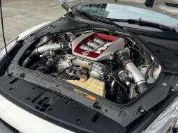 
										Nissan GTR Black Edition full									