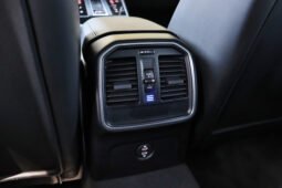 
										Porsche Macan T full									
