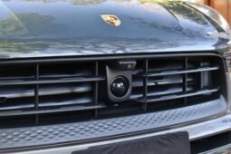 
										Porsche Macan T full									