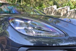 
										Porsche Macan T full									