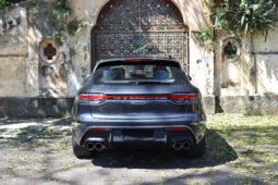 
										Porsche Macan T full									