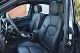 
										Porsche Macan T full									