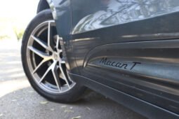
										Porsche Macan T full									