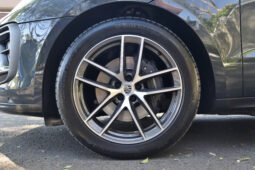 
										Porsche Macan T full									