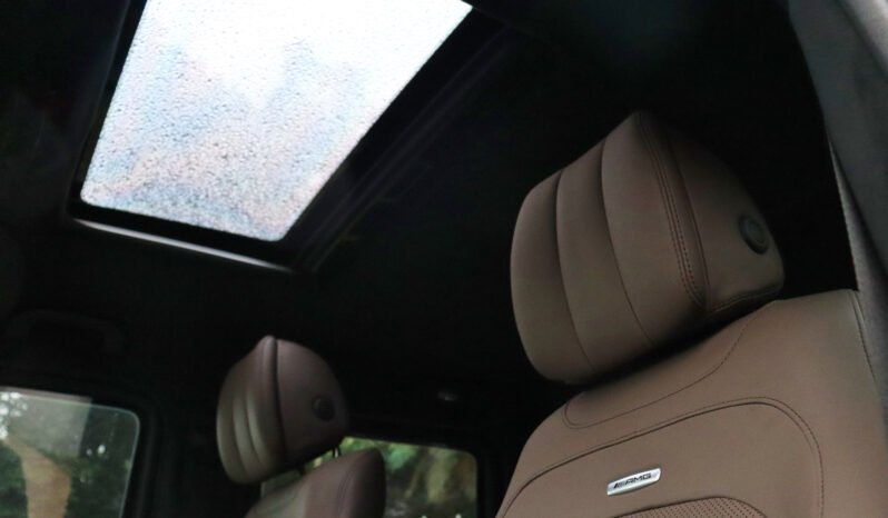
								Mercedes-AMG G63 full									