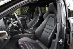 
										Porsche Panamera 4 E-Hybrid Sport Turismo full									