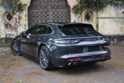 
										Porsche Panamera 4 E-Hybrid Sport Turismo full									