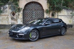 
										Porsche Panamera 4 E-Hybrid Sport Turismo full									