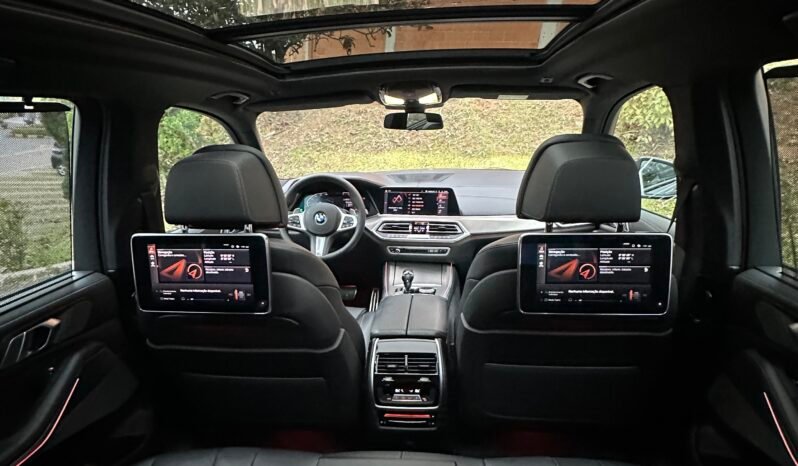 
								BMW X5 xDrive30d M Sport full									