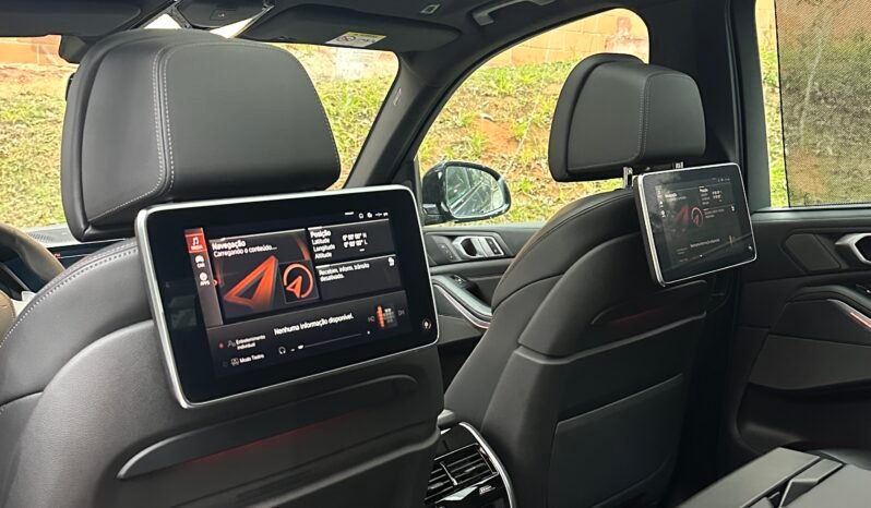 
								BMW X5 xDrive30d M Sport full									